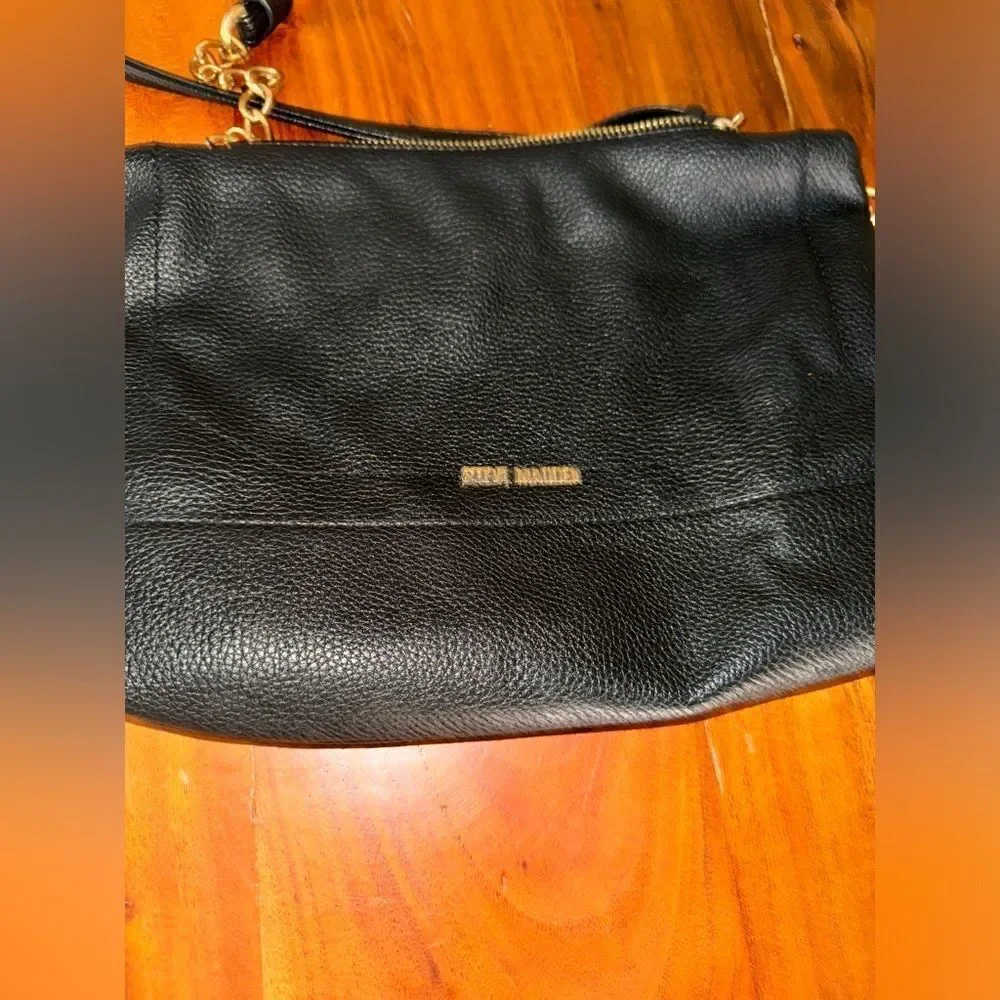 Steve Madden leather crossbody chain/leather handle medium size Purse